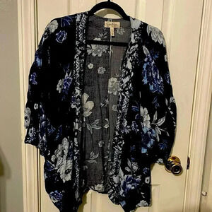 Jessica Simpson open front kimono blue and white flowers size OS